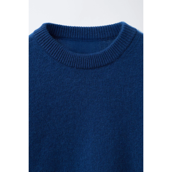 КАШЕМИРОВЫЙ СВИТЕР