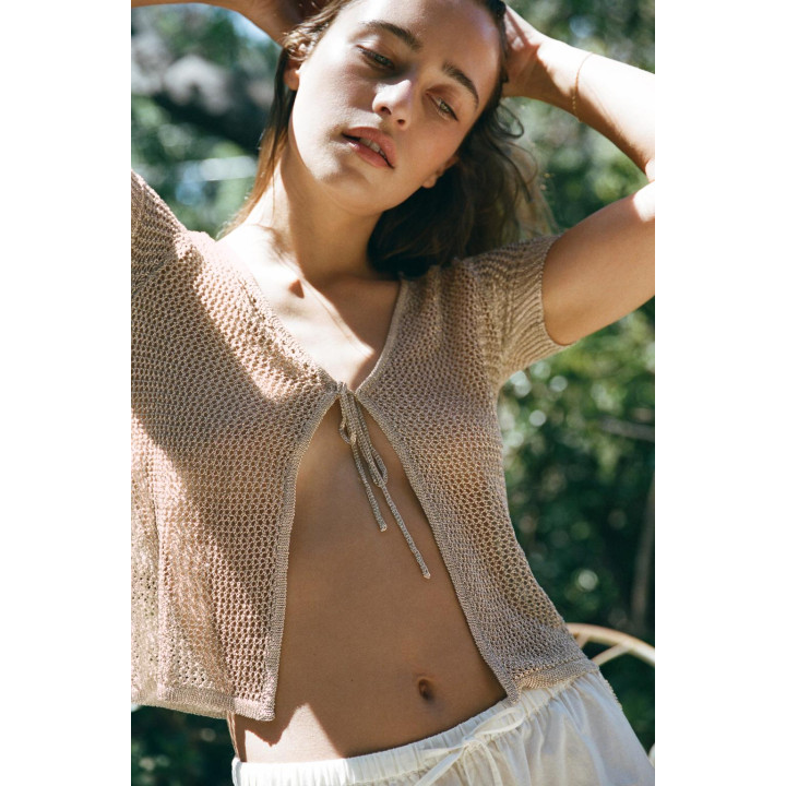 КУРТКА ИЗ СЕТЧАТОЙ ТКАНИ С БЛЕСТЯЩЕЙ НИТЬЮ