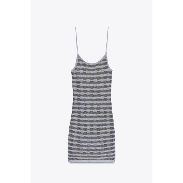 ПЛАТЬЕ В ПОЛОСКУ ИЗ МЕТАЛЛИЗИРОВАННОЙ НИТИ