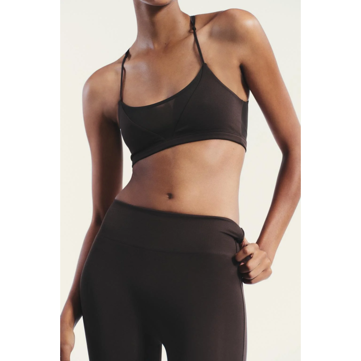 КОМБИНИРОВАННЫЙ БЕСШОВНЫЙ ТОП ИЗ ТЮЛЯ