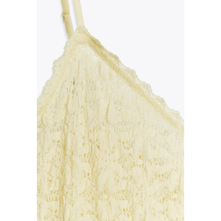 КРУЖЕВНОЙ ТОП НА БРЕТЕЛЯХ