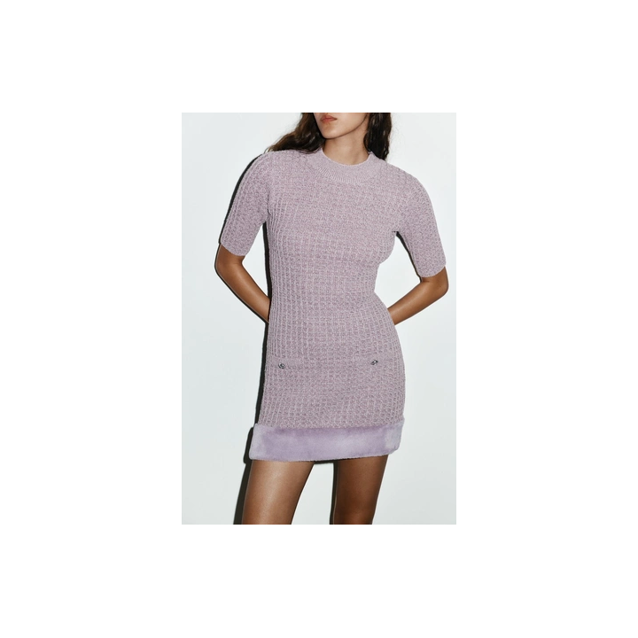 ПЛАТЬЕ С ФАКТУРНОЙ ОТДЕЛКОЙ И ЭФФЕКТОМ МЕХА