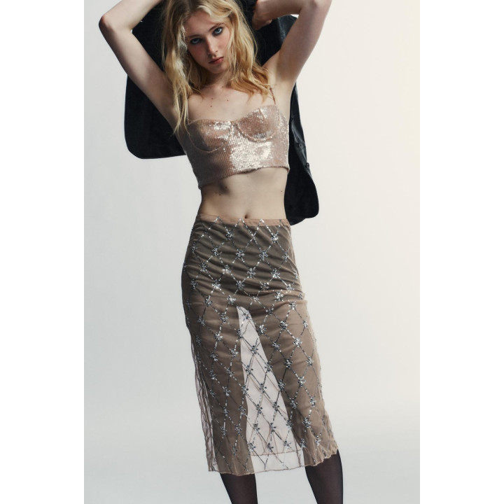 Топ с пайетками брашетка