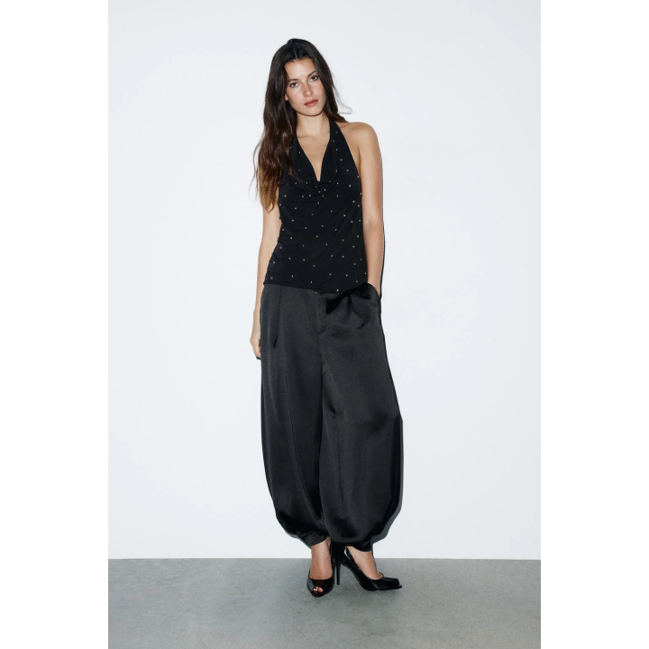 ТОП С ГОРЛОВИНОЙ ХАЛТЕР, АСИММЕТРИЧНЫЙ, СО СТРАЗАМИ