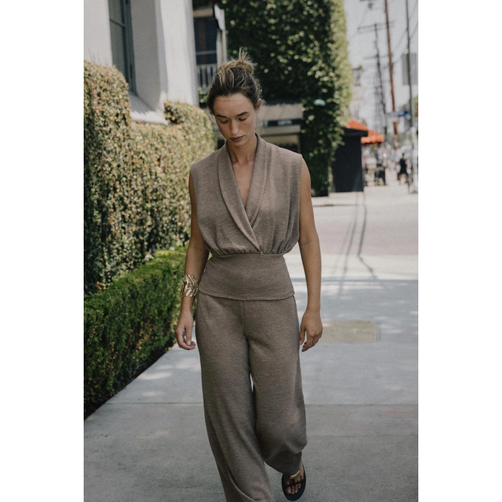 БАЗОВЫЕ БРЮКИ ИЗ ПИКЕ