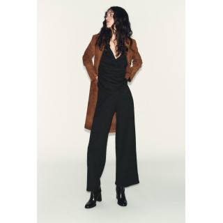 ТОП С БРОШЬЮ СБОКУ