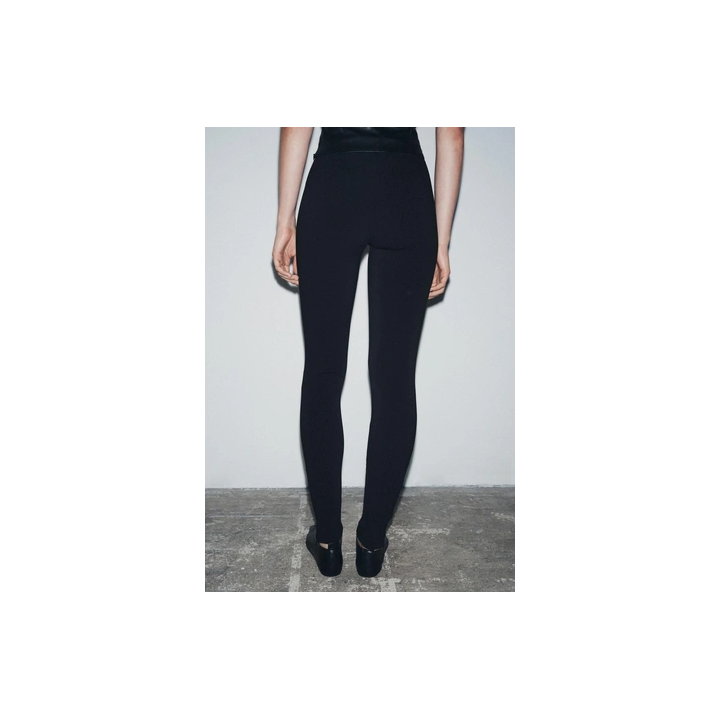 ЛЕГИНСЫ ИЗ КРЕПА С МОЛНИЕЙ