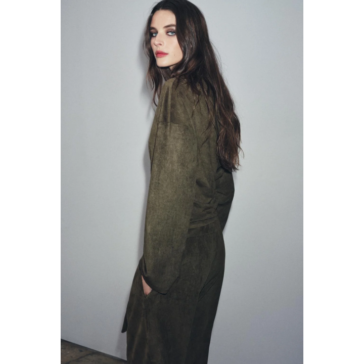 ТОП ИЗ ИСКУССТВЕННОЙ ЗАМШИ С ДРАПИРОВКОЙ