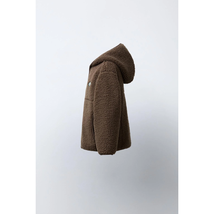 Куртка из искусственного меха с капюшоном zara