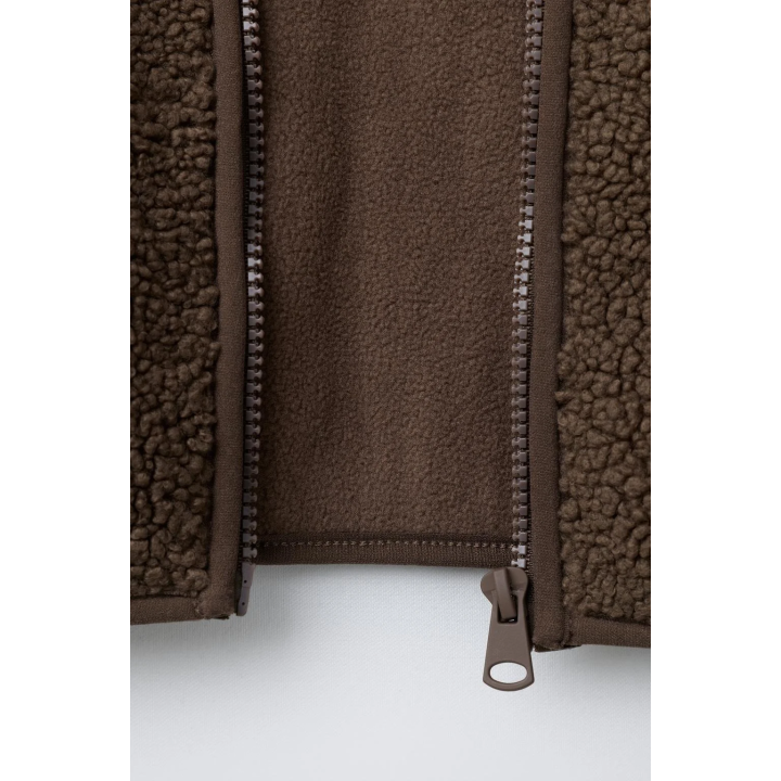 Куртка из искусственного меха с капюшоном zara