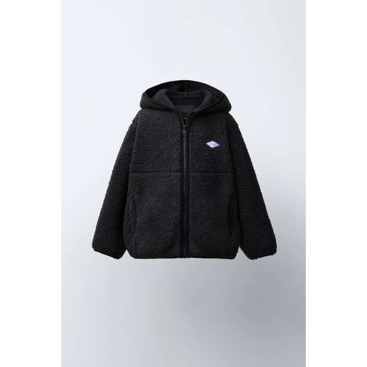 КУРТКА ИЗ ИСКУССТВЕННОЙ ОВЧИНЫ С КАПЮШОНОМ