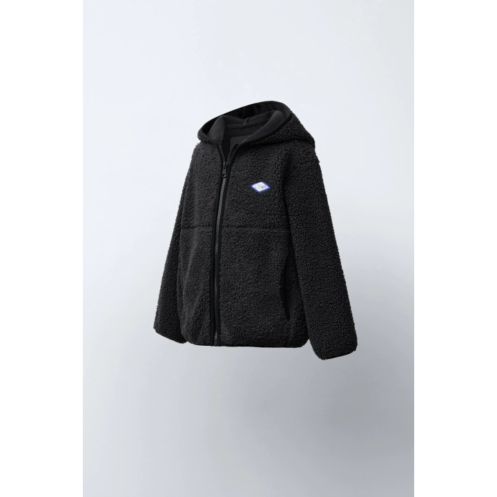 КУРТКА ИЗ ИСКУССТВЕННОЙ ОВЧИНЫ С КАПЮШОНОМ