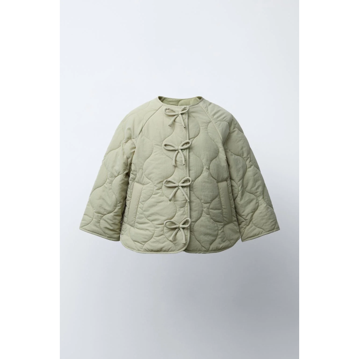 СТЕГАНАЯ КУРТКА С ЛЕНТАМИ