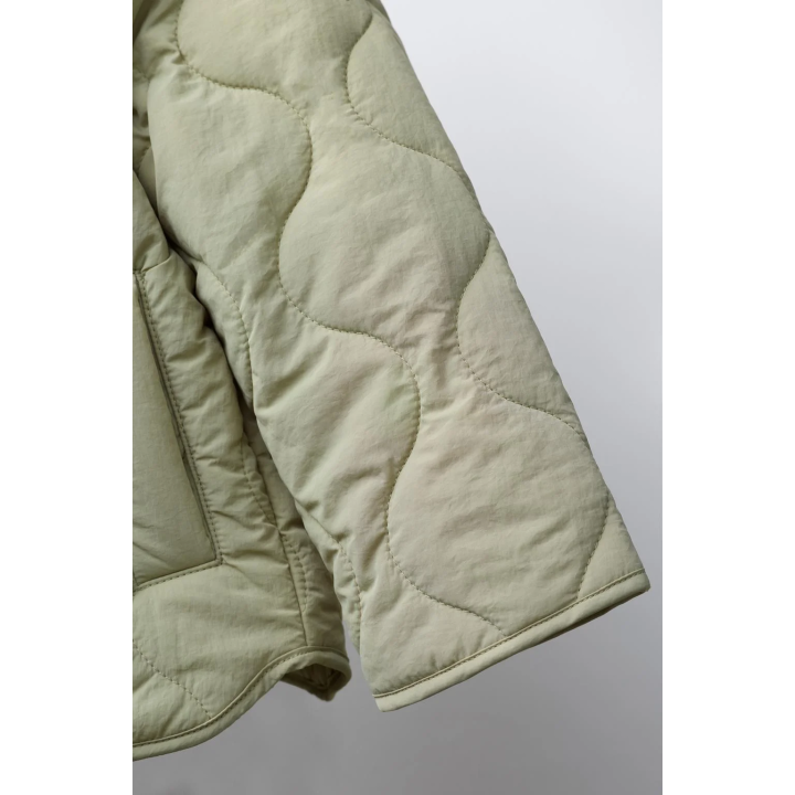 СТЕГАНАЯ КУРТКА С ЛЕНТАМИ