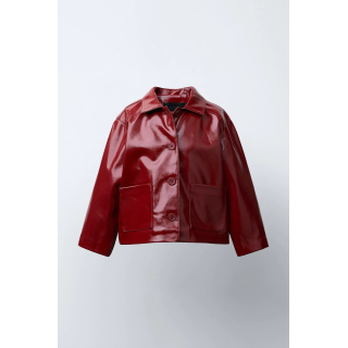 КУРТКА С ЛАКИРОВАННЫМ ЭФФЕКТОМ