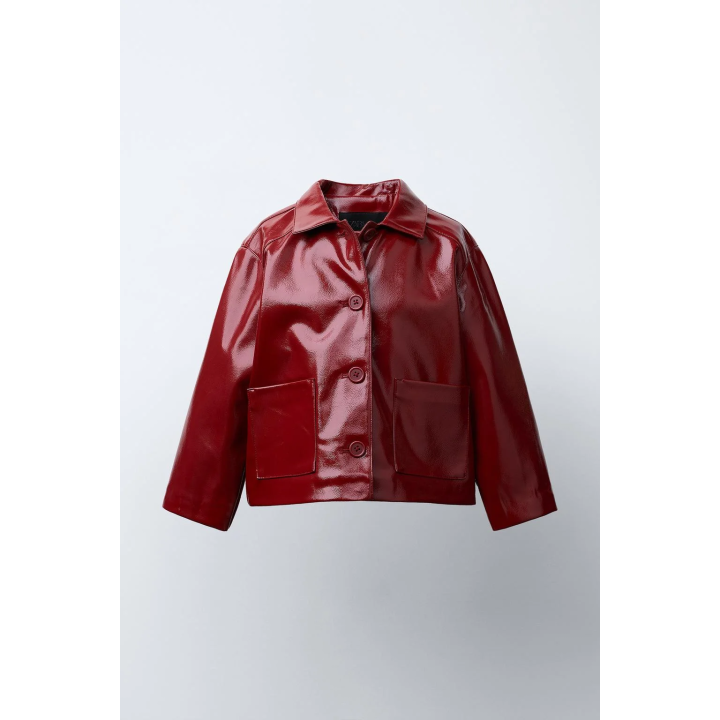 КУРТКА С ЛАКИРОВАННЫМ ЭФФЕКТОМ