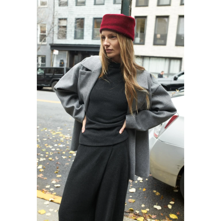 Пальто мягкое двубортное