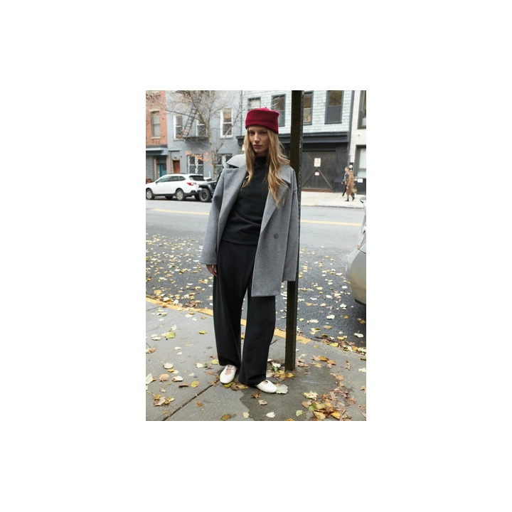 Пальто мягкое двубортное