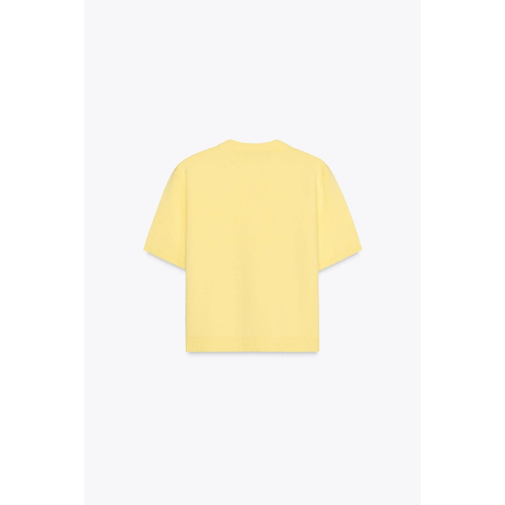 ТРИКОТАЖНЫЙ ТОП С КОРОТКИМИ РУКАВАМИ И ВЫШИВКОЙ