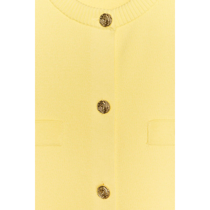 ТРИКОТАЖНЫЙ ТОП С КОРОТКИМИ РУКАВАМИ И ВЫШИВКОЙ