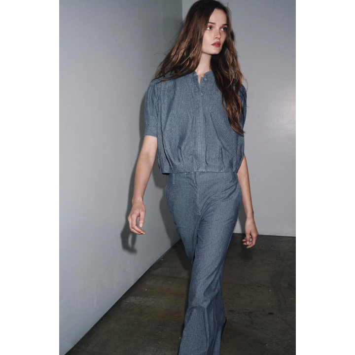 ДЖИНСОВАЯ РУБАШКА СО СКЛАДКАМИ — ZW COLLECTION