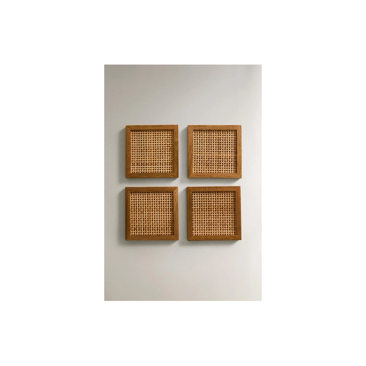 PACK OF WOODEN COASTERS (PACK OF 4)