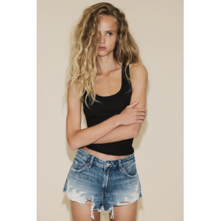 ДЖИНСОВЫЕ ШОРТЫ TRF С РАЗРЕЗАМИ, СРЕДНЯЯ ПОСАДКА