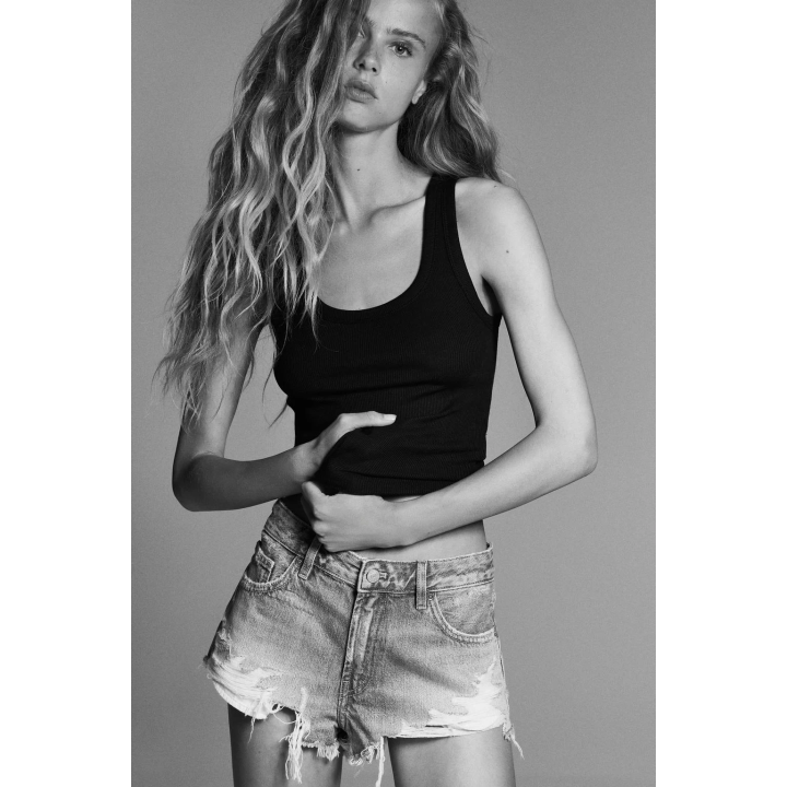 ДЖИНСОВЫЕ ШОРТЫ TRF С РАЗРЕЗАМИ, СРЕДНЯЯ ПОСАДКА