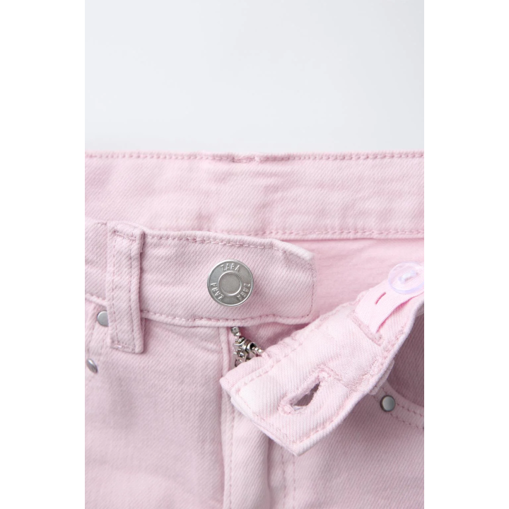 ДЖИНСОВЫЕ ШОРТЫ С ЗАКЛЕПКАМИ