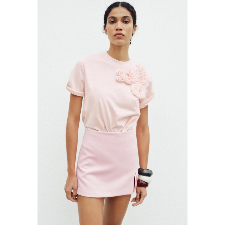 ФУТБОЛКА С ЦВЕТОЧНЫМ ПРИНТОМ