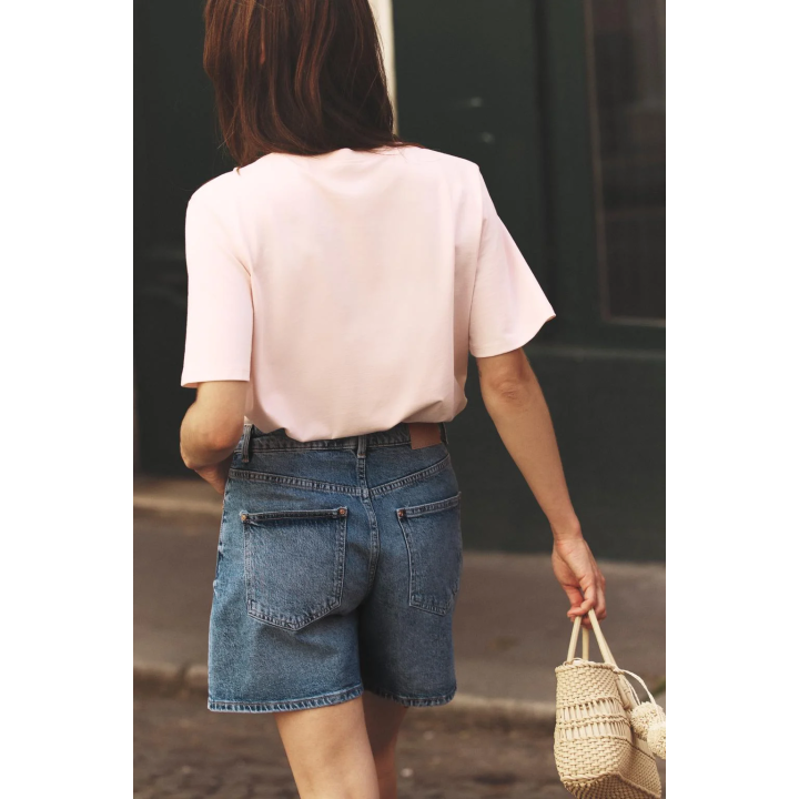 ФУТБОЛКА С ЦВЕТОЧНЫМ ПРИНТОМ