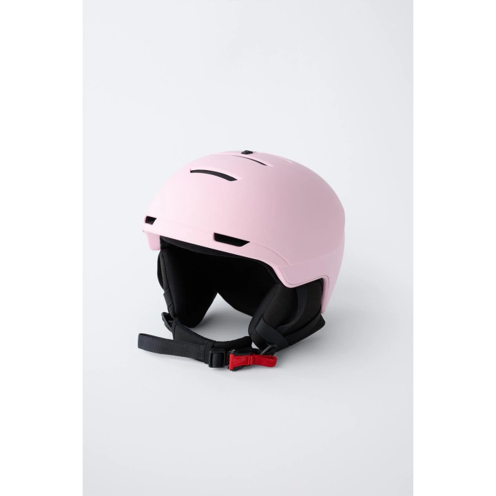 Коллекция лыжных шлемов