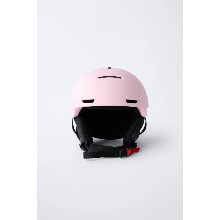 Коллекция лыжных шлемов