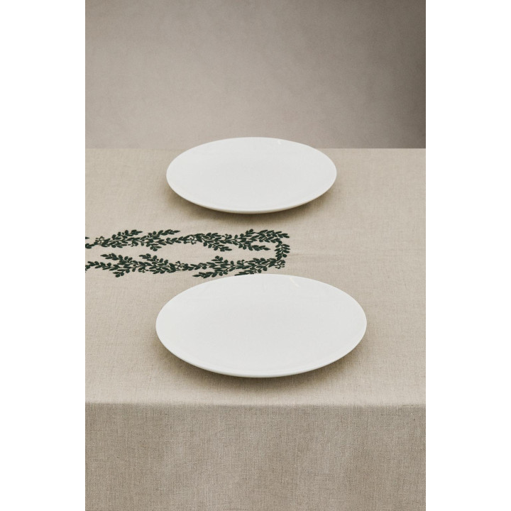 Льняная рождественская скатерть с зелеными листьями