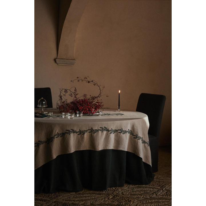 Льняная рождественская скатерть с зелеными листьями