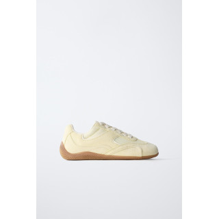 КРОССОВКИ В ПАСТЕЛЬНЫХ ТОНАХ