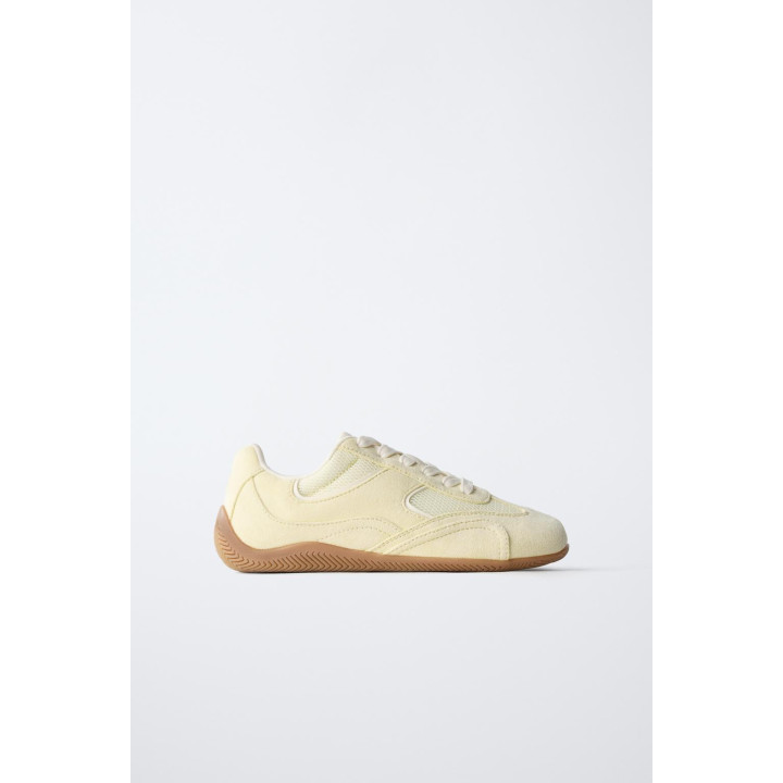 КРОССОВКИ В ПАСТЕЛЬНЫХ ТОНАХ