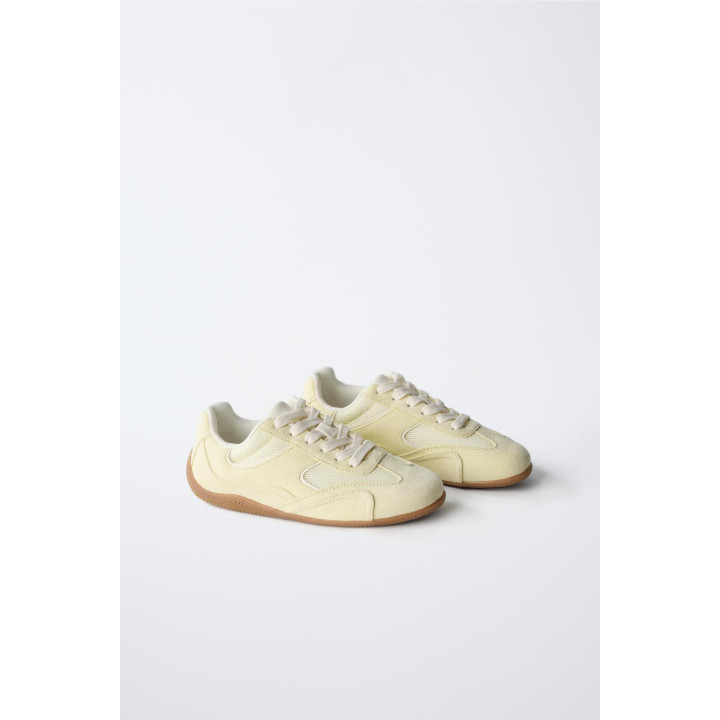 КРОССОВКИ В ПАСТЕЛЬНЫХ ТОНАХ