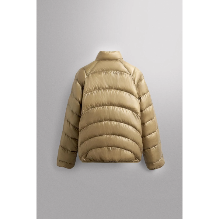 УПАКОВЫВАЕМЫЙ ПУХОВИК ИЗ 100% ПЕРА