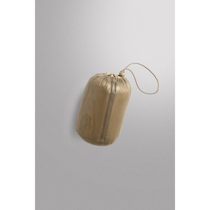 УПАКОВЫВАЕМЫЙ ПУХОВИК ИЗ 100% ПЕРА