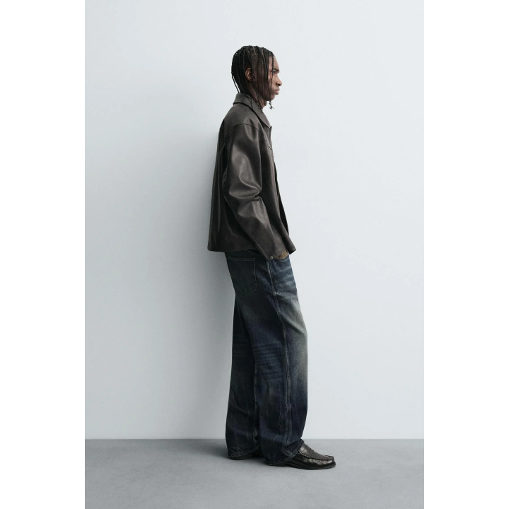 КУРТКА-РУБАШКА ИЗ ИСКУССТВЕННОЙ КОЖИ С ЭФФЕКТОМ ПОТЕРТОСТИ