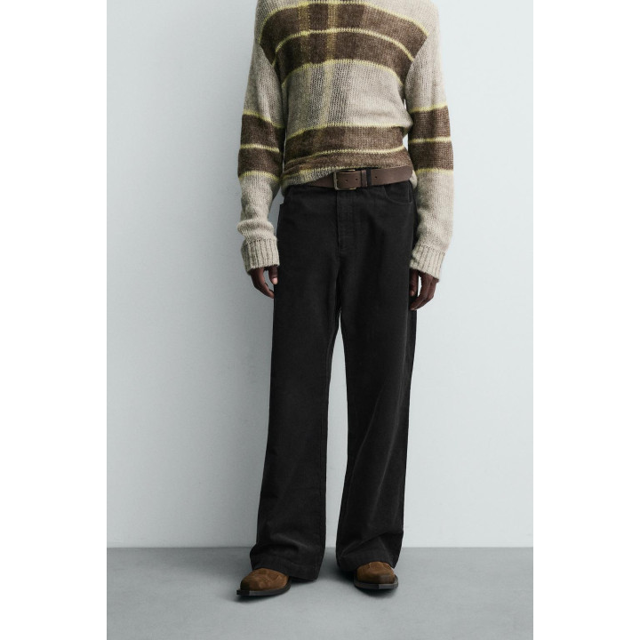 Брюки из вельвета с расклешенными штанинами