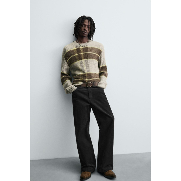 Брюки из вельвета с расклешенными штанинами