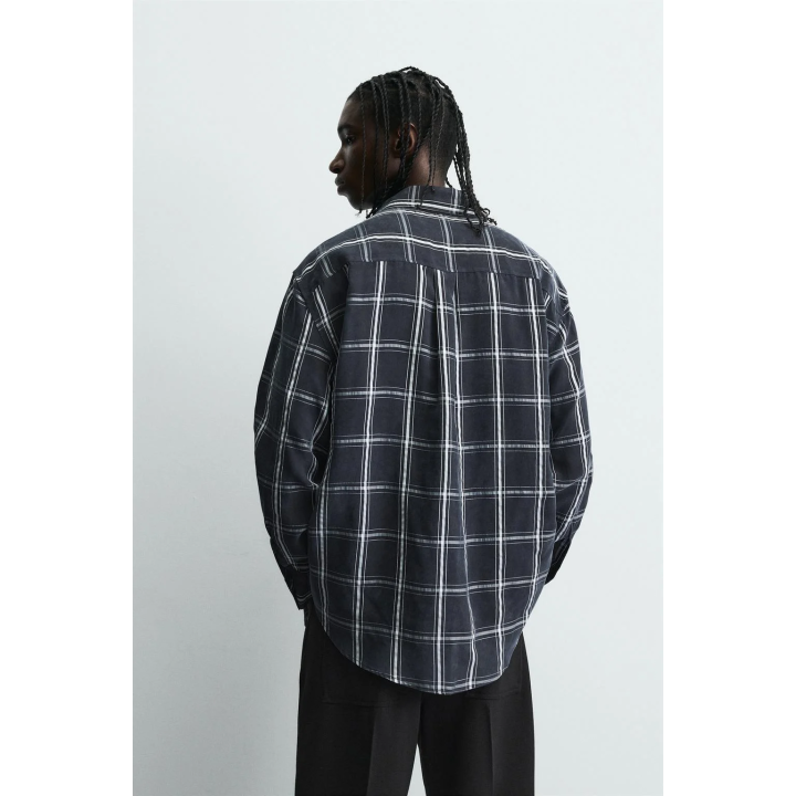 РУБАШКА СТРУЯЩЕГОСЯ ПОКРОЯ В КЛЕТКУ