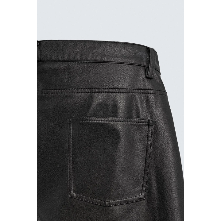 БРЮКИ STRAIGHT FIT ИЗ ИСКУССТВЕННОЙ КОЖИ