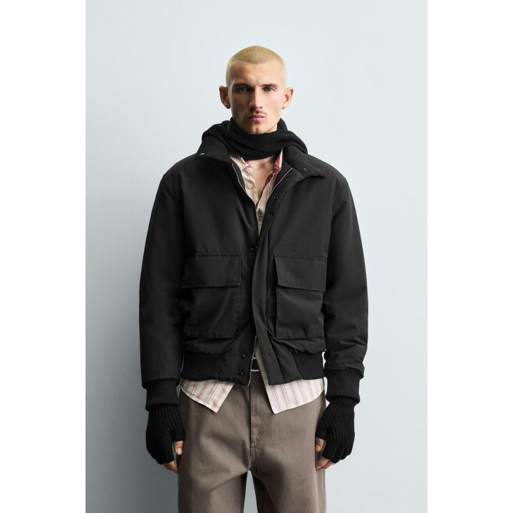 Пуховик с водоотталкивающей отделкой