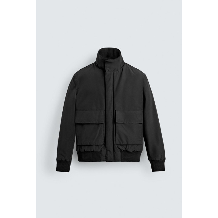 Пуховик с водоотталкивающей отделкой