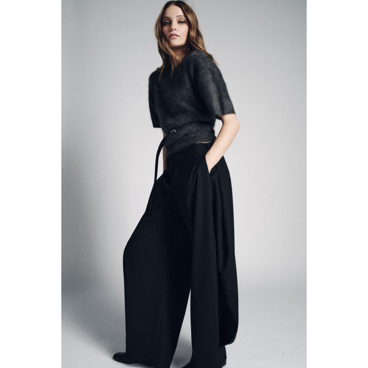 ШИРОКИЕ БРЮКИ В ТОНКУЮ ПОЛОСКУ — ZW COLLECTION