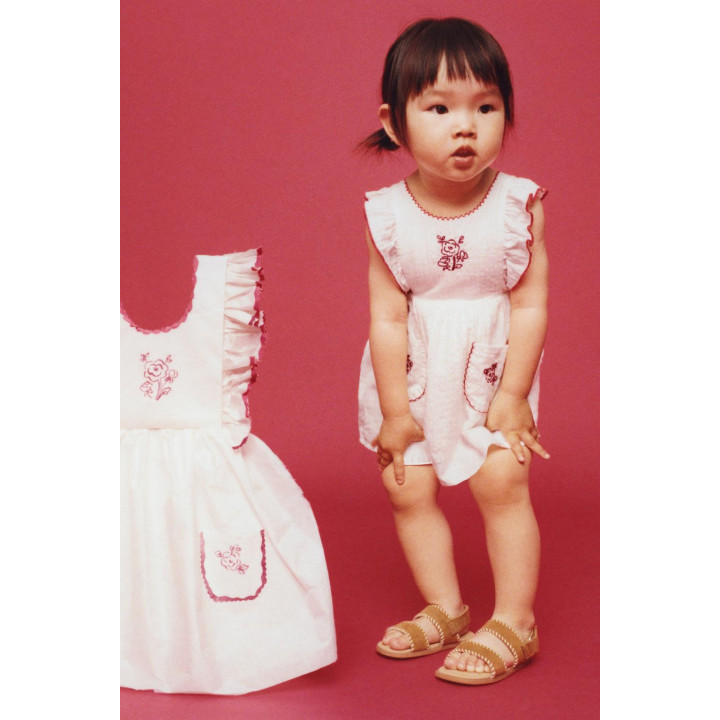 ПЛАТЬЕ И ТРУСИКИ В СТИЛЕ РУСТИК С ВЫШИВКОЙ В ВИДЕ ЦВЕТОВ