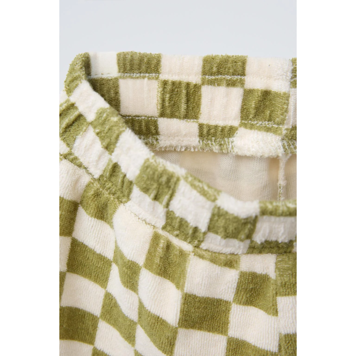 КОМПЛЕКТ ИЗ ФУТБОЛКИ  И ШОРТОВ-ДЖОГГЕРОВ В КЛЕТКУ